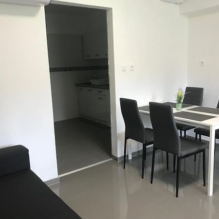 Tisza Gyongye Apartmanhaz Daire Segedin Dış mekan fotoğraf