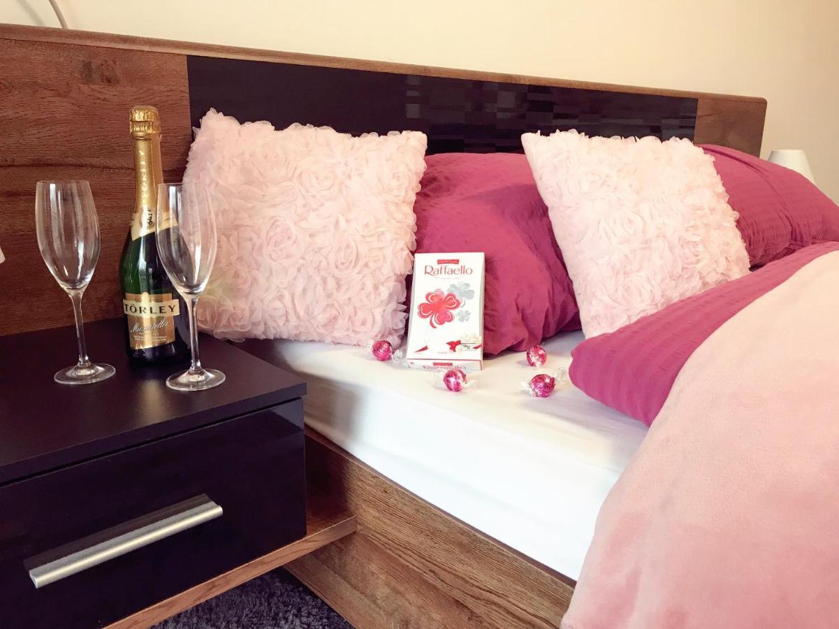 Tisza Gyongye Apartmanhaz Daire Segedin Dış mekan fotoğraf