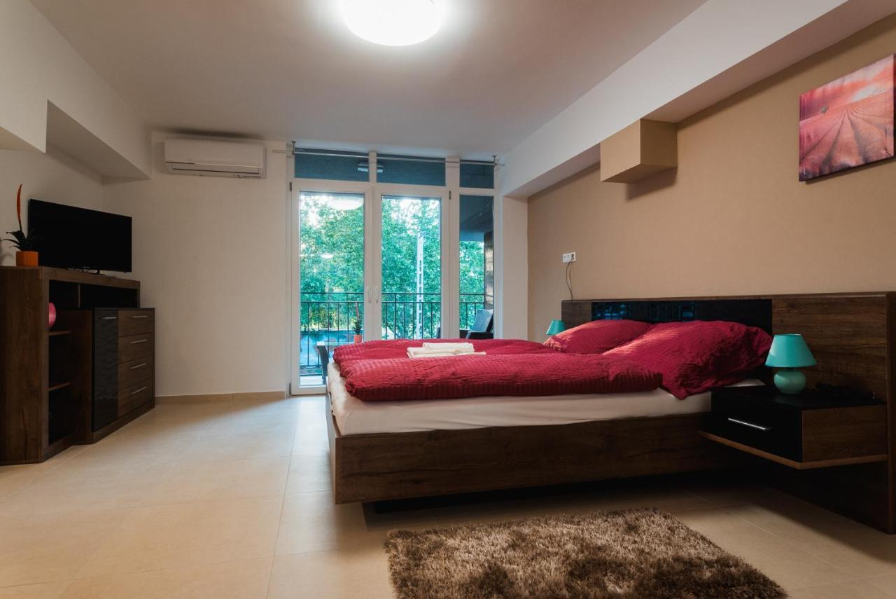 Tisza Gyongye Apartmanhaz Daire Segedin Dış mekan fotoğraf